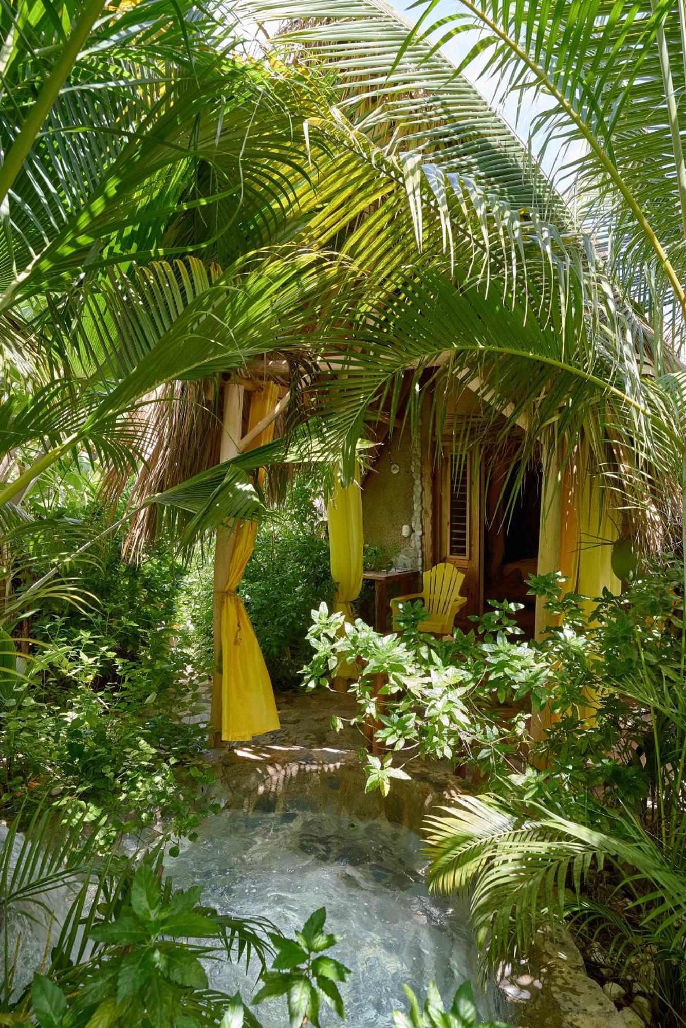 לאס גלראס Chalet Tropical Hotel & Restaurant-Pizzeria מראה חיצוני תמונה